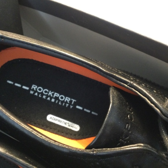 Brand New In Box Gorgeous Rockport Black Mens Wingtips - Picture 9 of 10